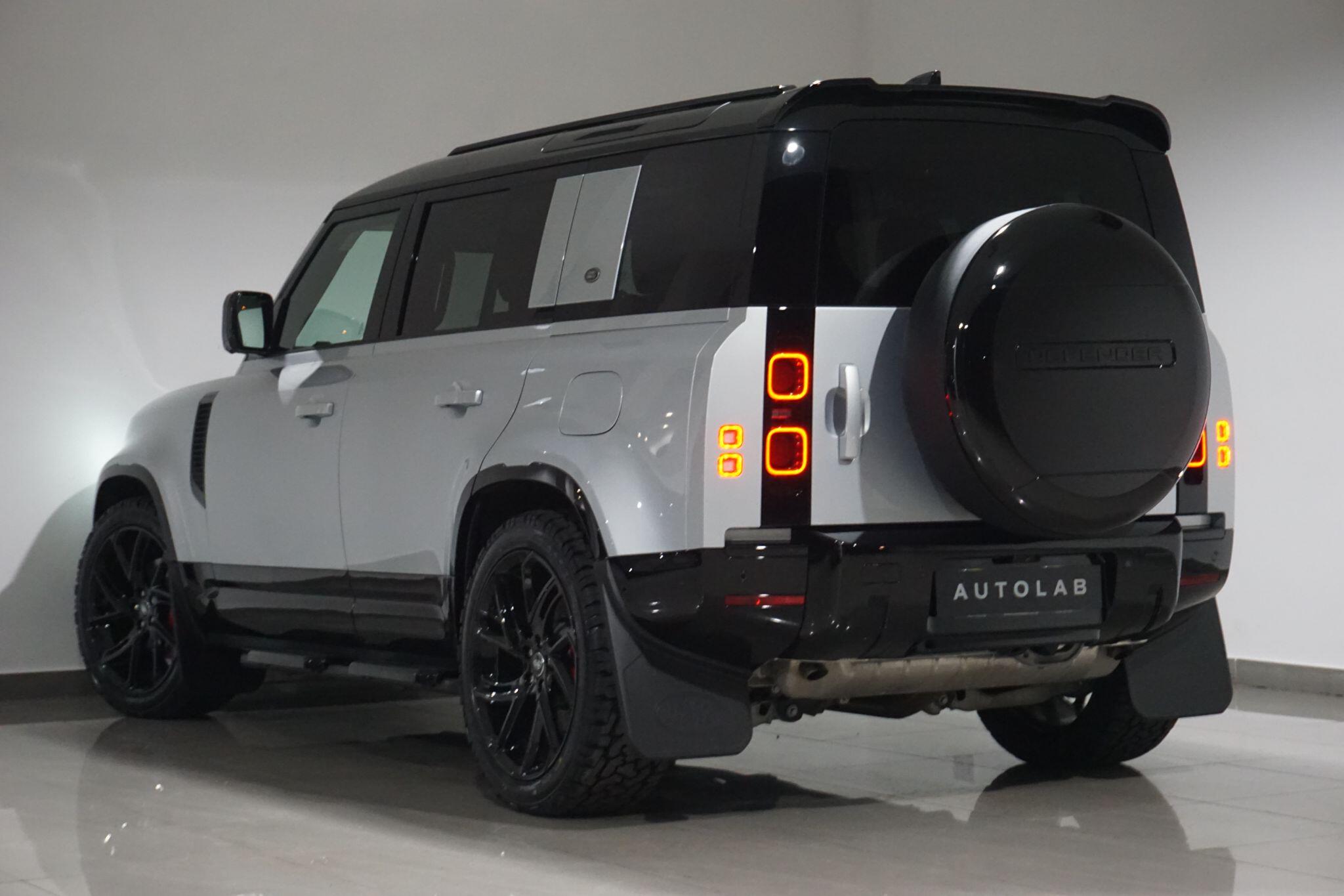Land Rover Defender 110 2.0 P400e 15.4kWh XS Edition SUV 5dr Petrol Plug-in Hybrid Auto 4WD Euro 6 (s/s) (404 ps)